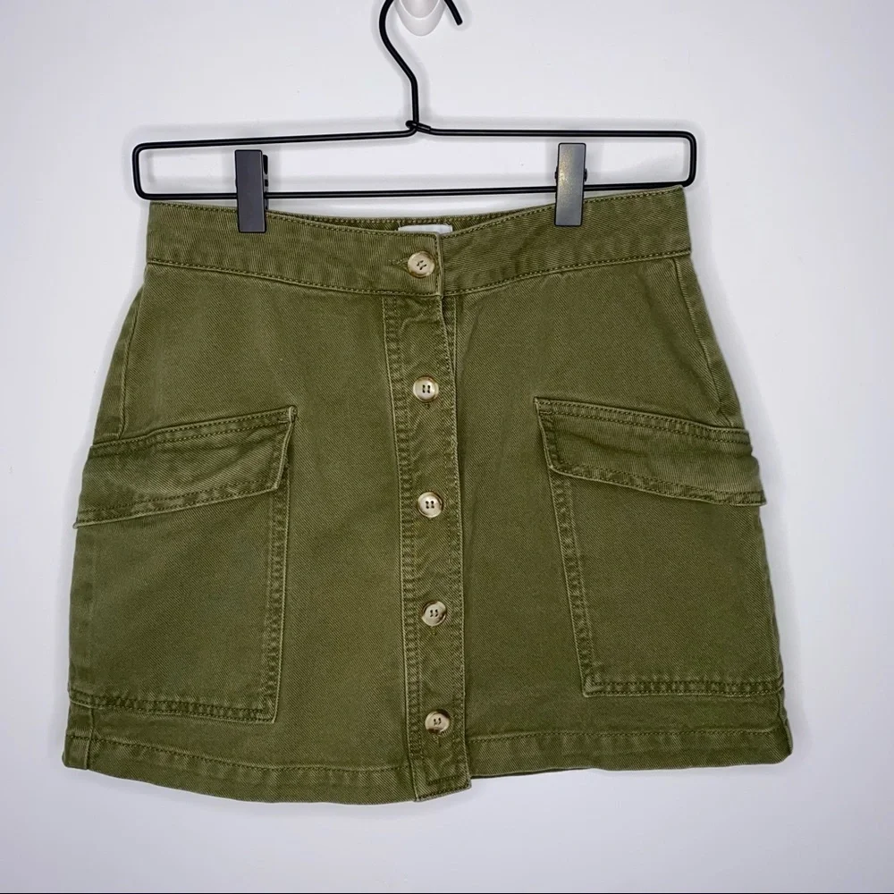 BDG UO SIZE SMALL GREEN DENIM MINI SKIRT WITH POCKETS - Picture 2 of 8